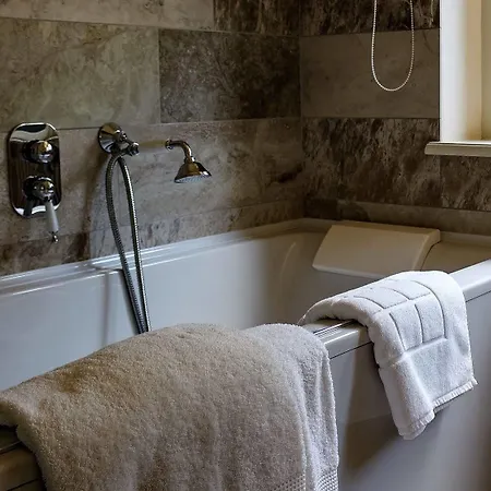 Villa Chiara B&B Bed & Breakfast 3*